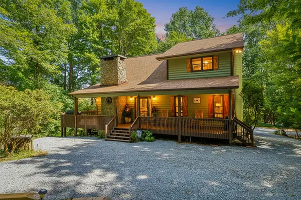 358 North Ridge Drive, Ellijay, GA 30540