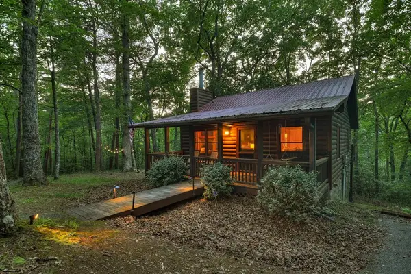 932 Granny Branch, Blue Ridge, GA 30513