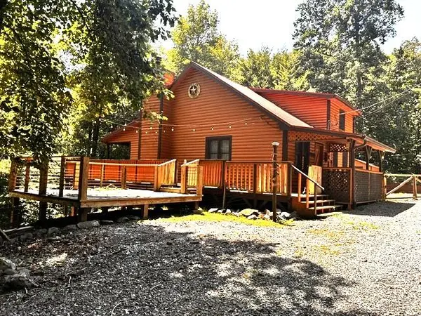 850 Valley Drive, Ellijay, GA 30536