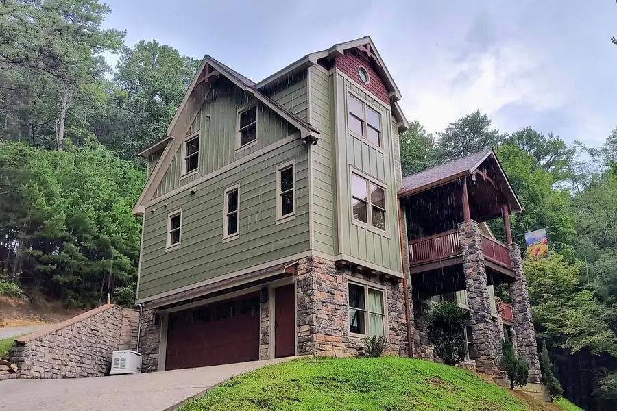 381 Laurel Ridge Lane, East Ellijay, GA 30536 - #2