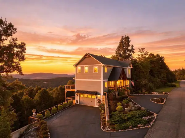 427 Ridge Peak View, Blairsville, GA 30512