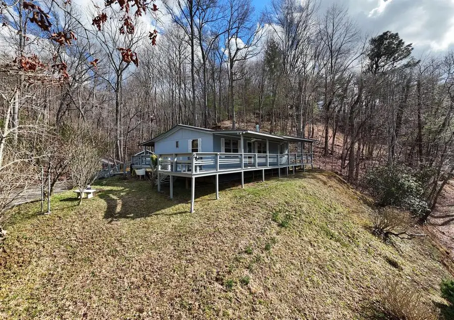 240 Ruby Lake Drive N, Hiawassee, GA 30546 - #3