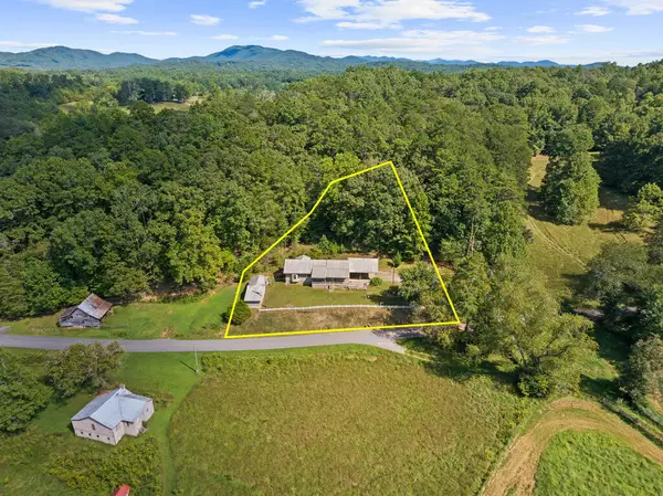 15 Gustason Drive, Blairsville, GA 30512
