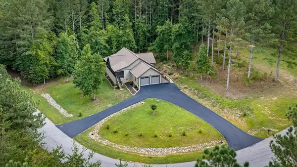 105 Loftis Mountain Road, Blairsville, GA 30512