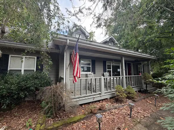 2386 Ridgepole Drive, Dillard, GA 30537