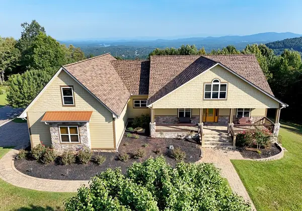 594 Summit Trace, Blairsville, GA 30512