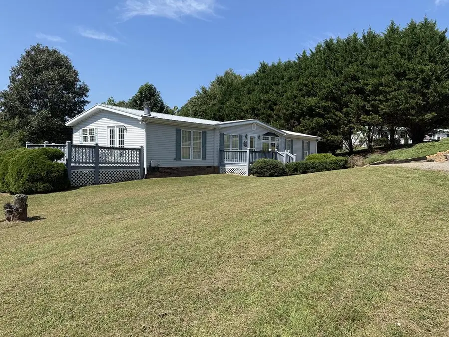283 Bobcat Lane, Warne, NC 28909 - #3
