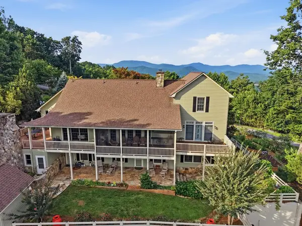 1035 Summit Way, Blairsville, GA 30512