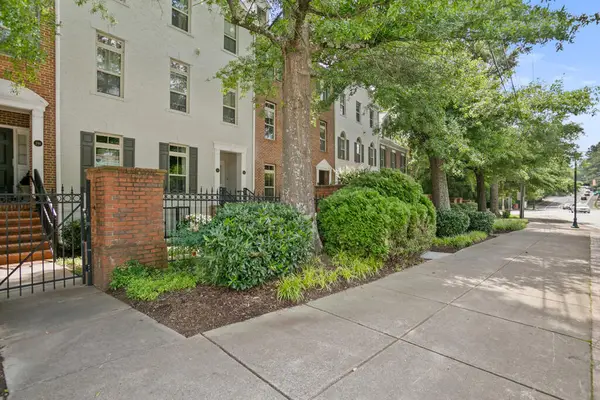 244 Le Gran Bend, Atlanta, GA 30328