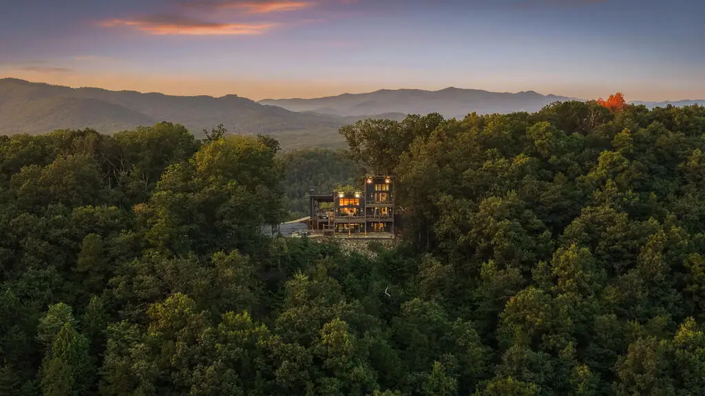 633 Wilderness Way, Blue Ridge, GA 30513 - #1