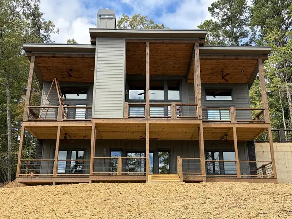 203 Minnehaha Trail, Blue Ridge, GA 30513