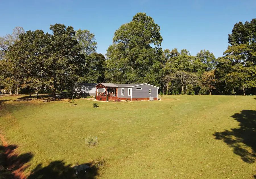 460 Holly Point Drive, Murphy, NC 28906 - #3