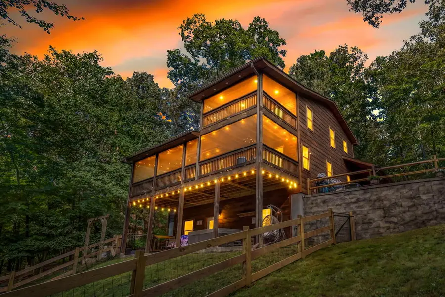 111 Windy Valley Spur, Blue Ridge, GA 30513 - #2