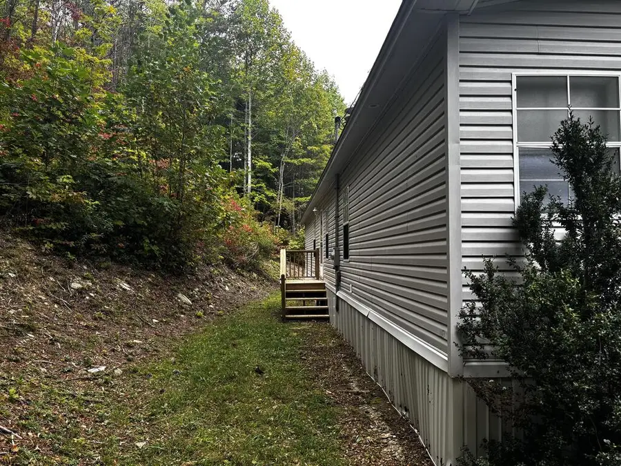 4779 Junaluska Road, Andrews, NC 28901 - #2