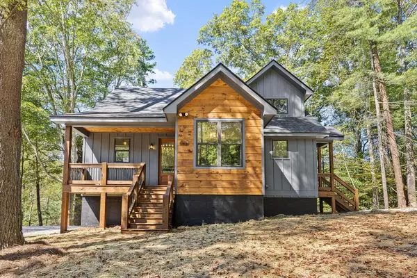 914 Hagin Circle, Ellijay, GA 30540