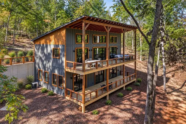 259 Sunrock Mountain Road, Blue Ridge, GA 30513