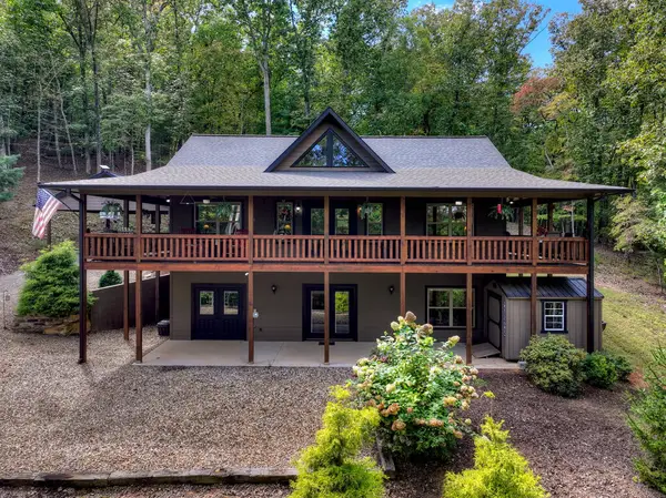 512 Star Creek Crossing, Morganton, GA 30560