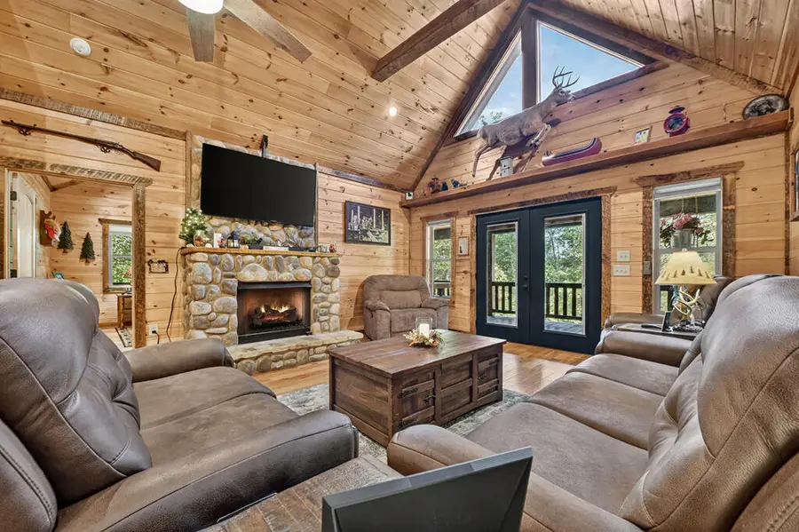 512 Star Creek Crossing, Morganton, GA 30560 - #2