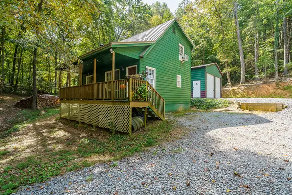 54 Cunningham Mountain Road, Ellijay, GA 30536