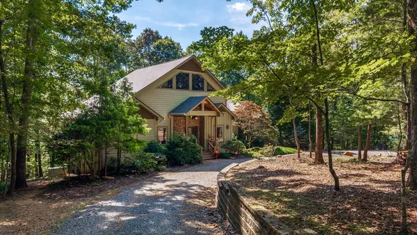 200 Plantation Lane, Blue Ridge, GA 30513