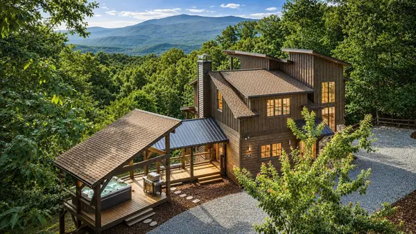 128 Amy Creek Circle, Ellijay, GA 30540