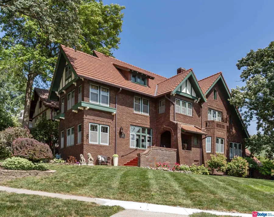 903 Mercer Boulevard, Omaha, NE 68131 - #3