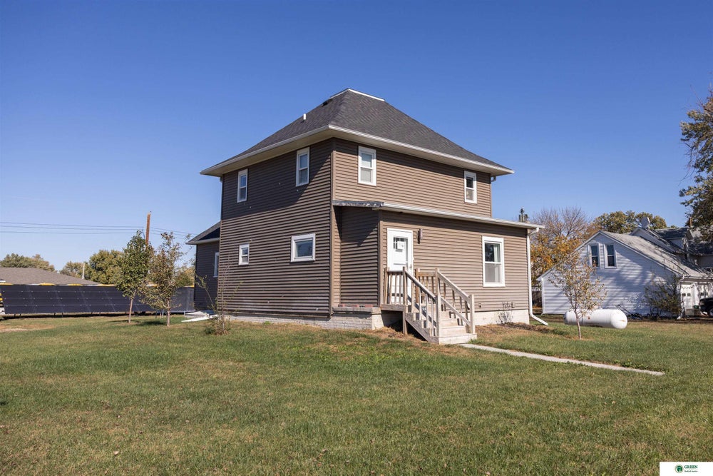 204 E P Street, McCool Junction, NE 68401 BHGRE