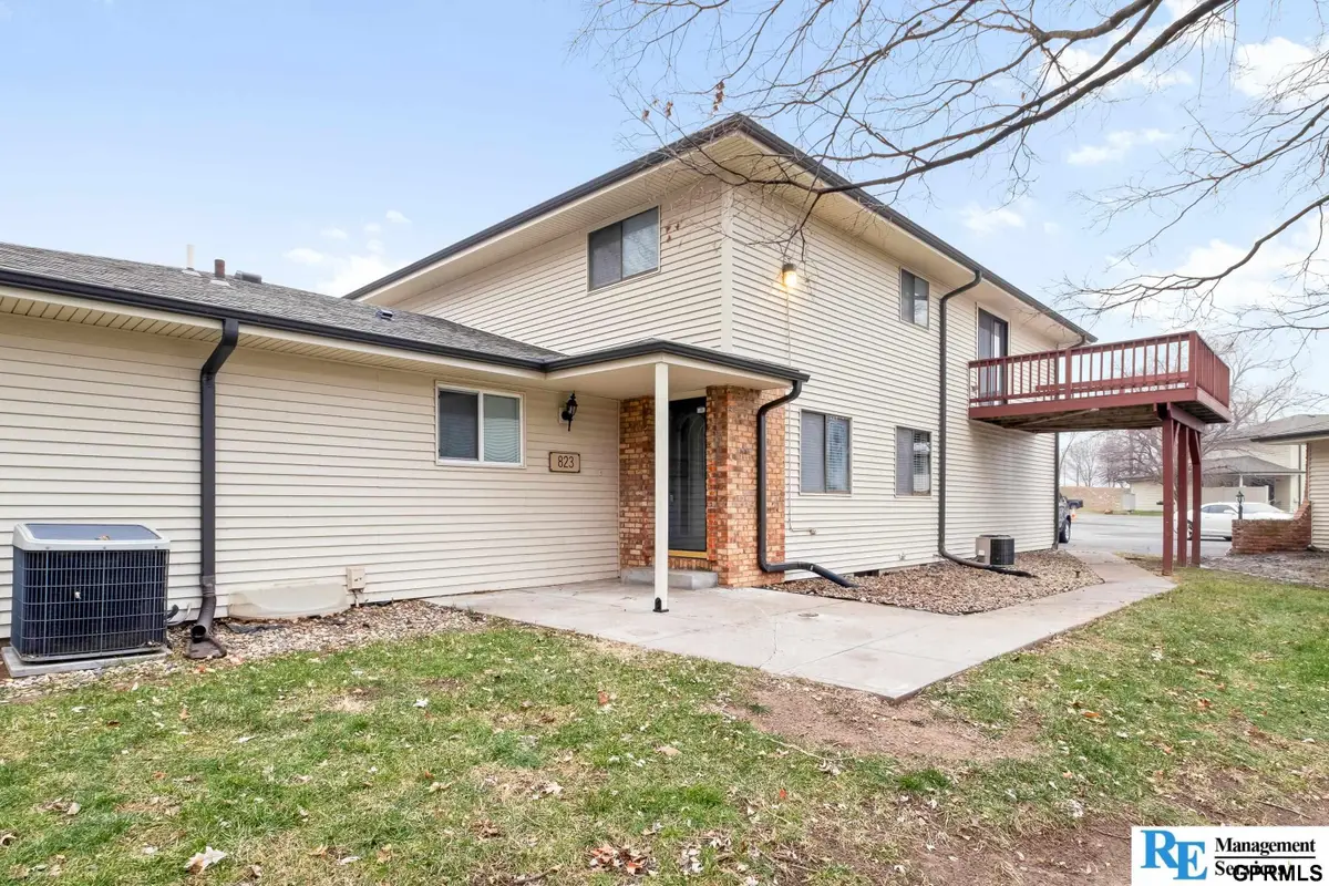 823 N 123 Court, Omaha, NE 68154 - #1