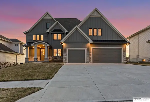 4522 S 220th Street, Elkhorn, NE 68022