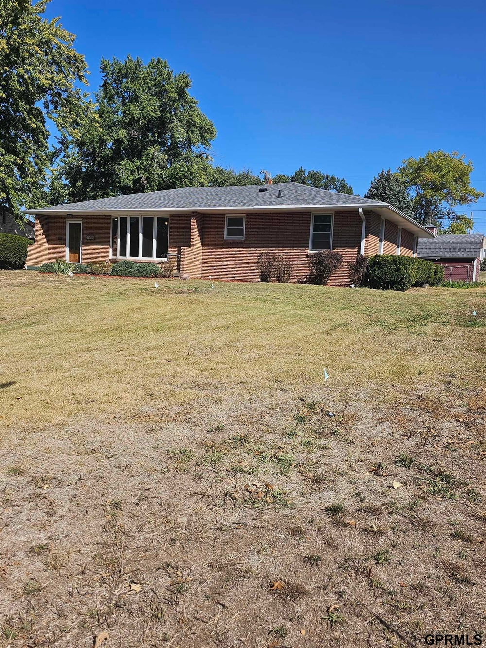 1212 J Street, Fairbury, NE 68352 BHGRE