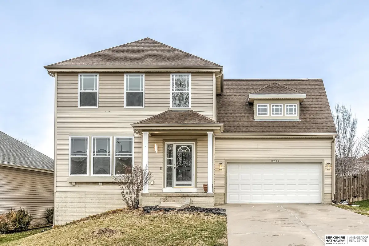 19456 Orchard Avenue, Omaha, NE 68135 - Image #1