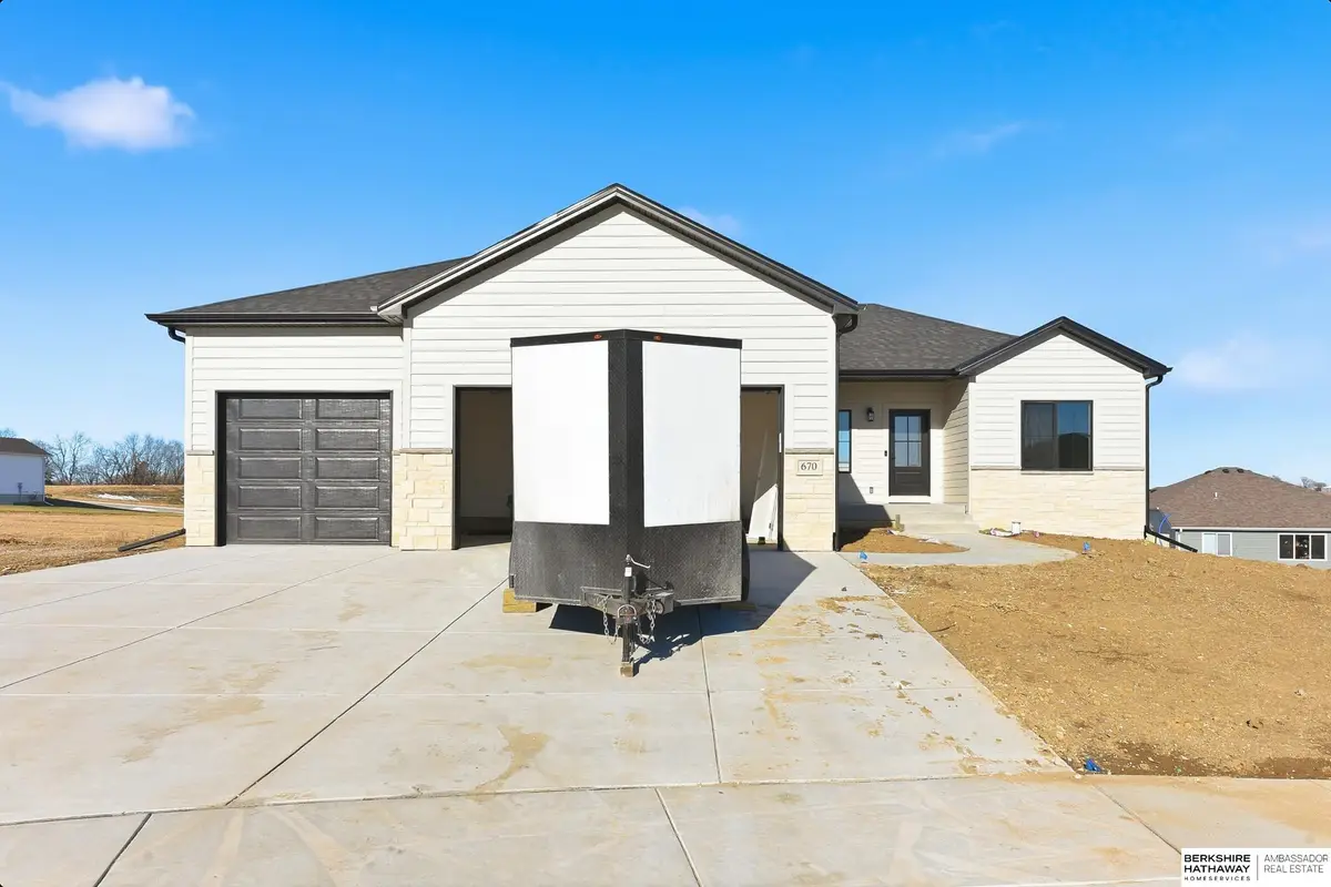 670 W 24th Circle, Wahoo, NE 68066 - Image #1