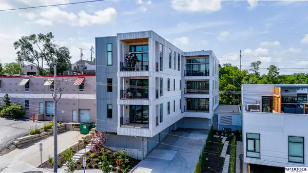 1217 Pacific Street #202, Omaha, NE 68108