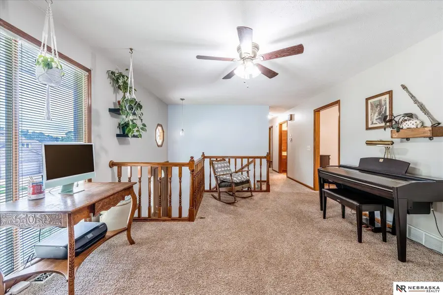 13918 Edna Street, Richland Iv, NE 68138 - Image #3