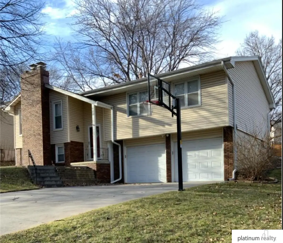 15912 Spring Street, Omaha, NE 68130 - Image #1
