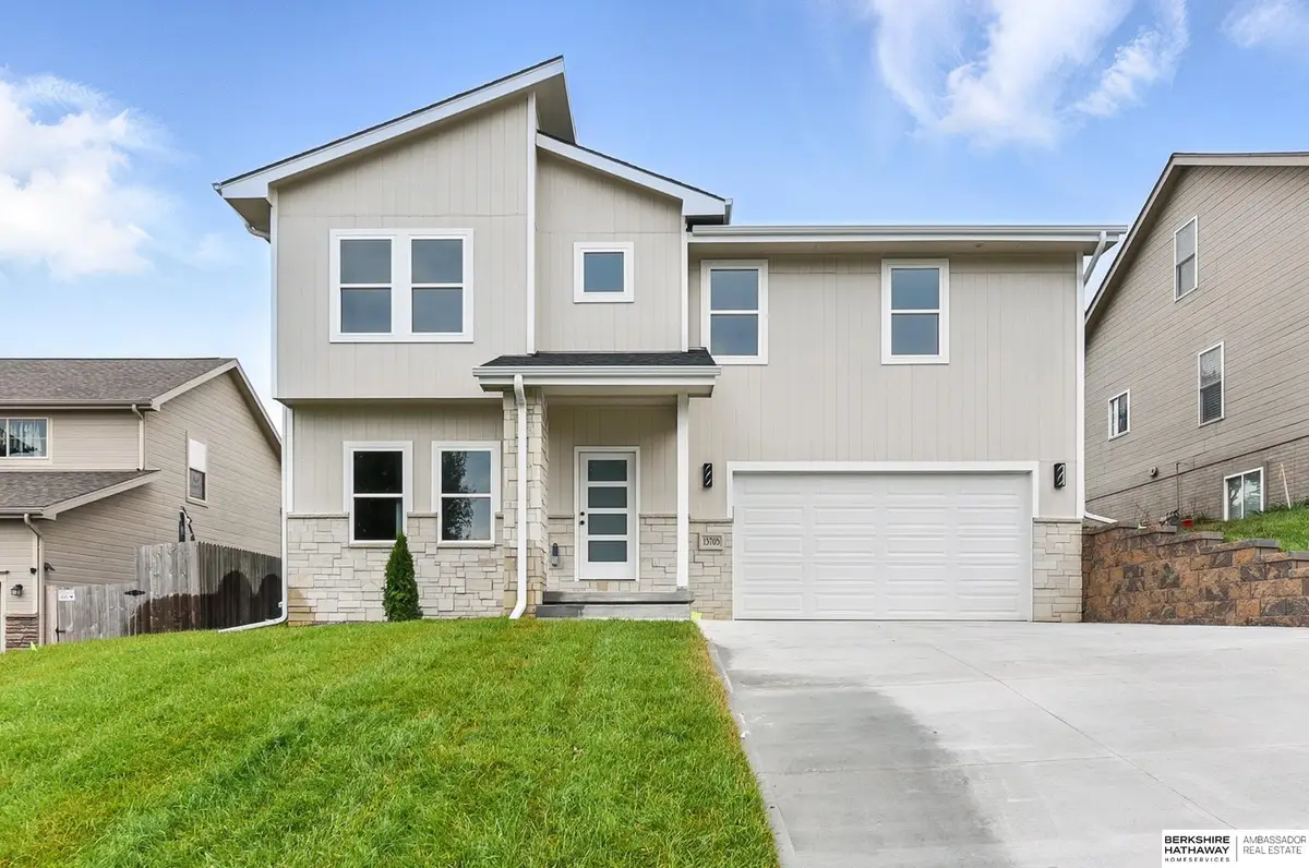 13705 Corby Street, Omaha, NE 68164 - Image #1