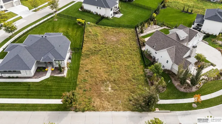 21211 C Street, Elkhorn, NE 68022 - Image #3