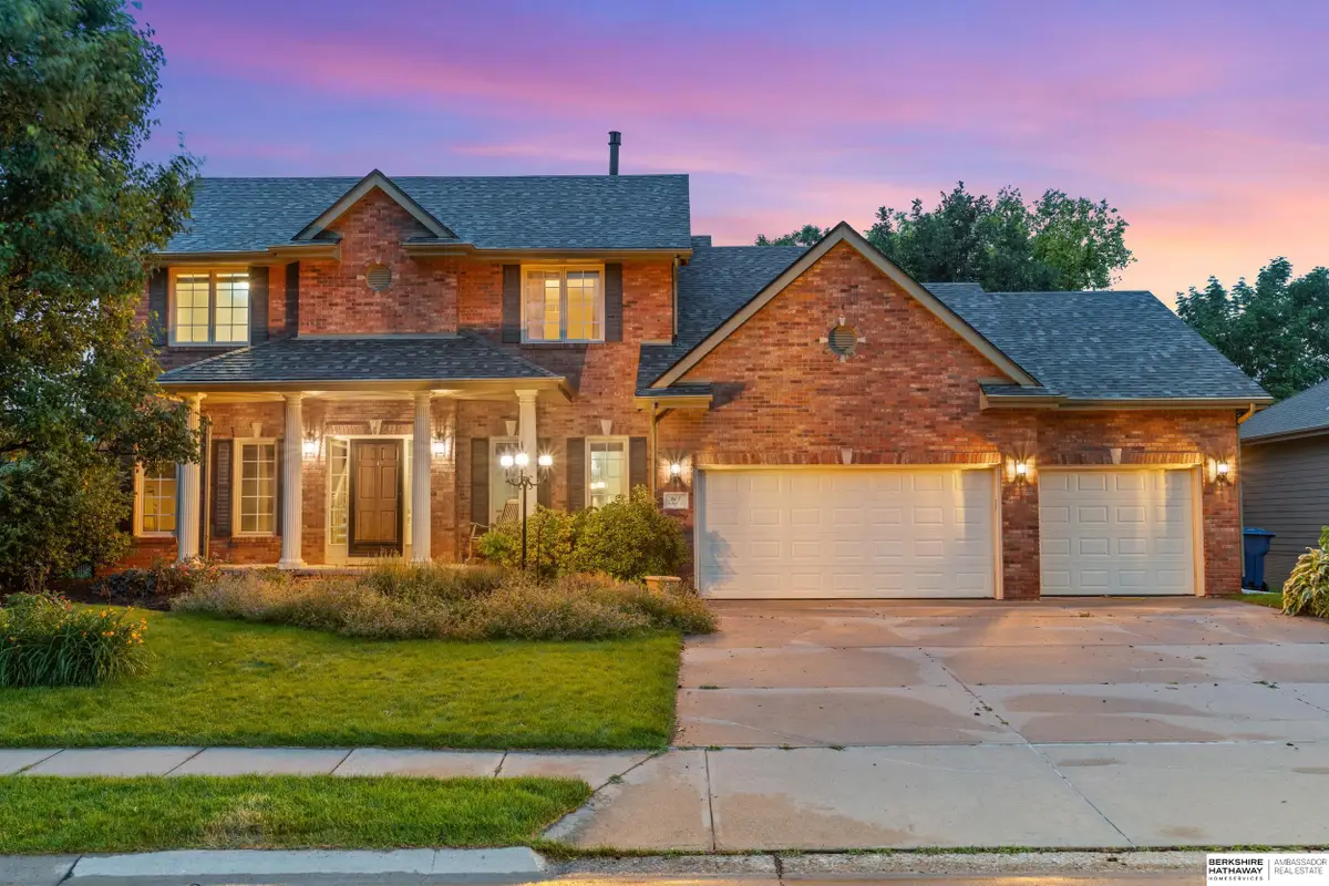 907 Woodland Avenue, Papillion, NE 68046 - Image #1