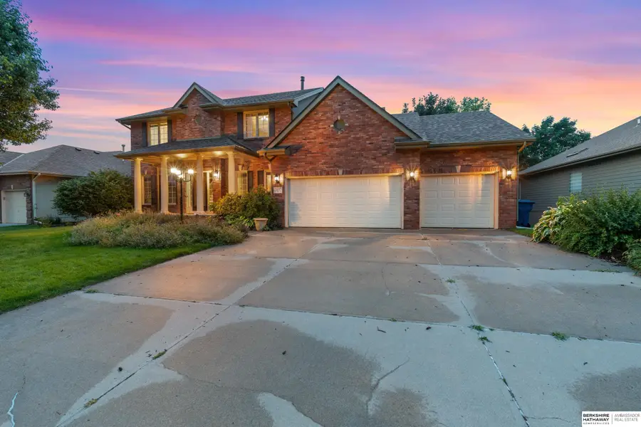 907 Woodland Avenue, Papillion, NE 68046 - Image #3