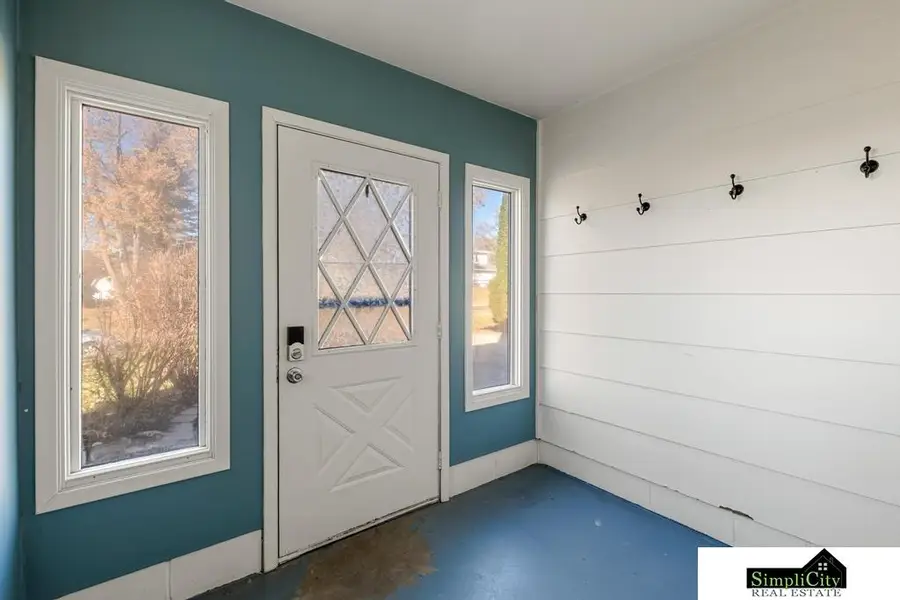 2303 Victoria Avenue, Bellevue, NE 68005 - Image #3