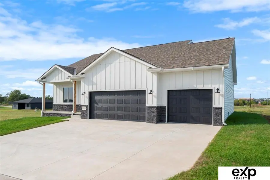 19120 Murray Trail, Gretna, NE 68028 - Image #2