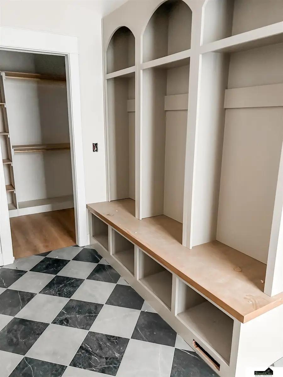 3510 Tree Line Drive, Lincoln, NE 68516 - Image #2