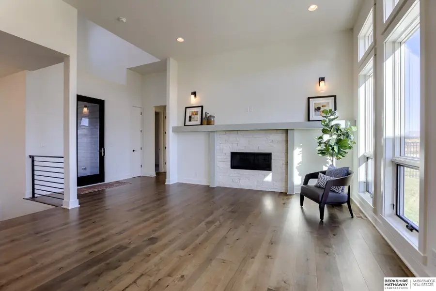 4310 S 214th Street, Elkhorn, NE 68022 - Image #3