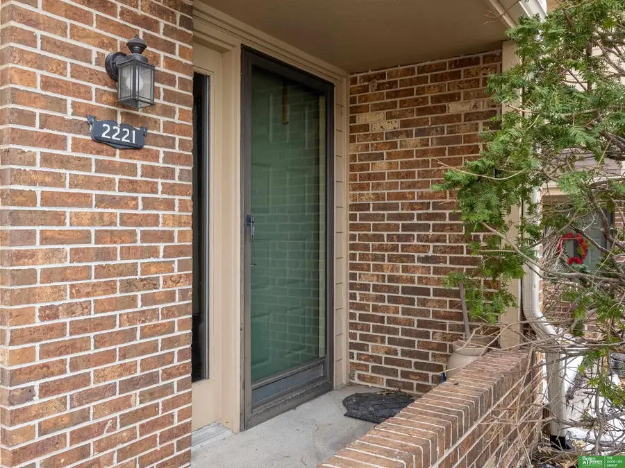 2221 S 51st Street #10, Omaha, NE 68106 - Image #3