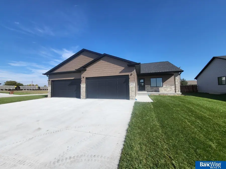410 Lou Drive, Hallam, NE 68368 - #2