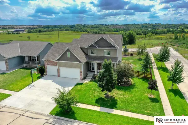 9441 Southern Sky Circle, Lincoln, NE 68505