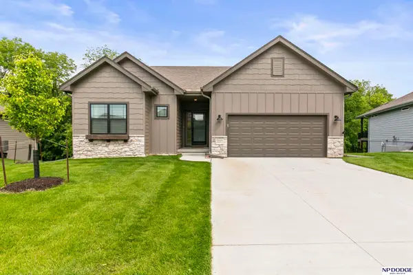 1715 Blackthorn Street, Council Bluffs, IA 51503