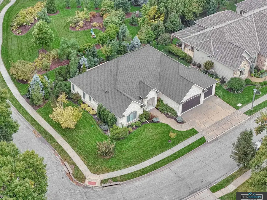 4701 Hawthorne Drive, Lincoln, NE 68516 - Image #3