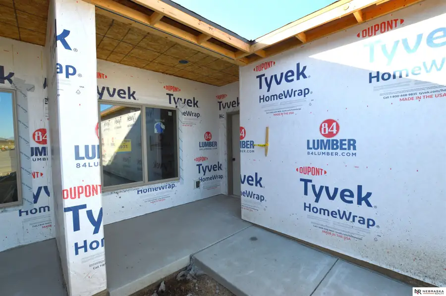 5001 Donnette Drive, Lincoln, NE 68514 - Image #2