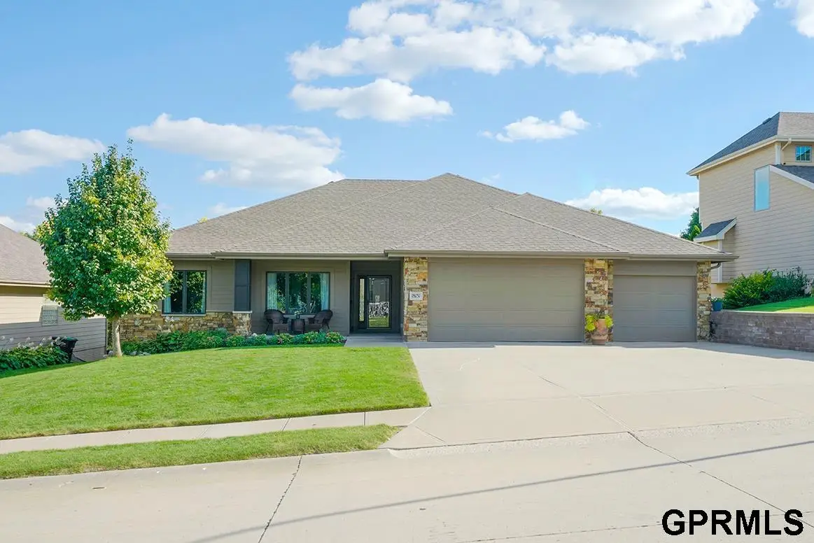18131 C Street, Omaha, NE 68130 - Image #1